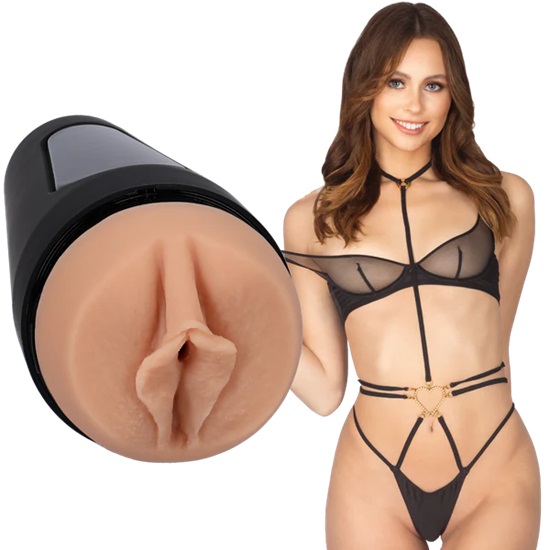 Main Squeeze Stella Barey Pussy Stroker
